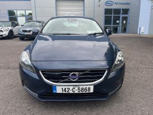 1.6 D2 ES 112BHP 5DR SE - HIGH SPEC - Image 2