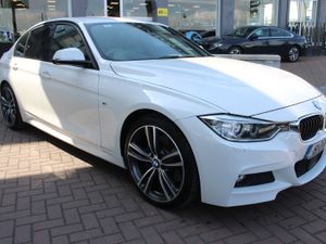 BMW 320D M-SPORT PLUS FINISHED IN ALPINE WHITE // - Image 2