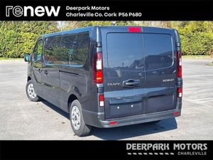 Renault Trafic LWB 130bhp Advance - Image 2