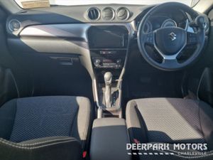 Suzuki Vitara 1.5 Full Hybrid Sz-t AGS - Image 2