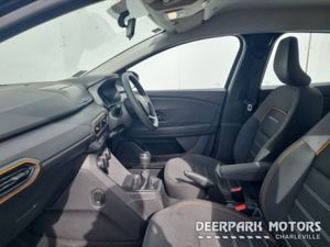 Dacia Sandero Stepway TCe 100 LPG Stepway Essenti - Image 4