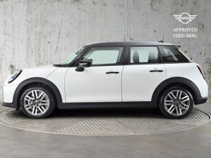MINI HATCH Cooper C 5 Door - Image 3