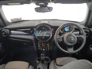MINI HATCH Electric Level 2 - Image 4