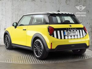 MINI HATCH Cooper C 3 Door - Image 2