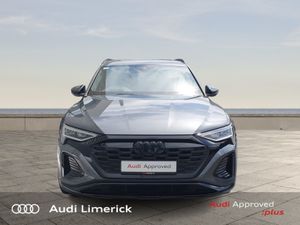Audi Q8 e-tron 55 S Line Black Edition Quattro  w - Image 3