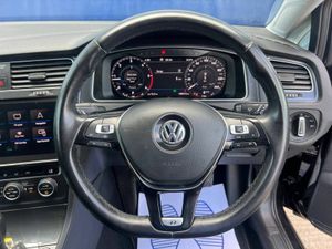 Volkswagen Golf 2.0 TDI *HUGE SPEC AUTO* // 360 SU - Image 4