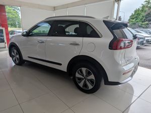 2018 Kia Niro Hybrid EXL - Image 3