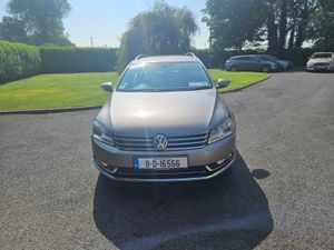 2011 Volkswagen Passat 2.0 HIGHLINE - AUTO - TAXED - Image 4