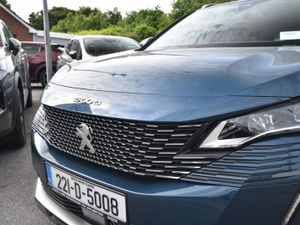 Peugeot 5008 GT 1.5 Bluehdi 130bhp Start/stop - Image 3