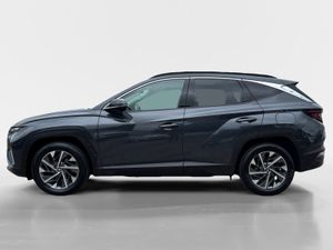 Hyundai Tucson 2WD Executive Plus - Image 4
