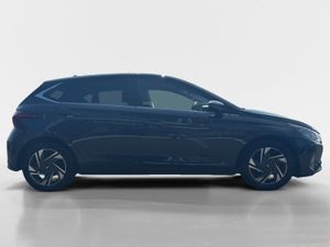 Hyundai i20 1.2 Deluxe Plus - Image 2