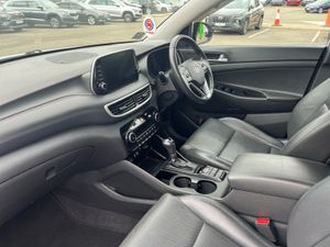 Hyundai Tucson Executive Plus 2WD Dct- Used Car S - Image 3