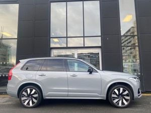 Volvo XC90 T8 Dark Plus Recharge AWD Auto (phev) - Image 4