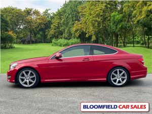 Mercedes-Benz C-Class C180 AMG Line Coupe // Low - Image 4