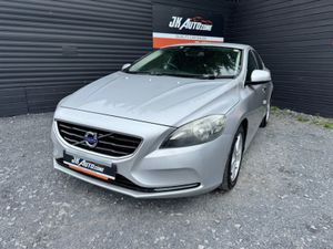 Volvo V40 1.6 T4 Auto 5DR - Image 3