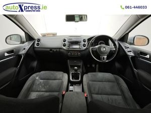 Volkswagen Tiguan Sport 2.0 TDI Panoramic Roof - Image 2