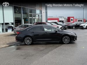 Toyota Corolla HYB LUNA SPORT SALOON - Image 3