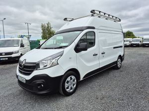 RENAULT TRAFIC INCLUDES VAT - Image 2