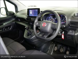 Fiat Doblo LWB 1.5 100HP 1000KG 4DR - Image 4