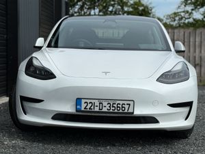 Tesla Model 3 2022 - Image 2