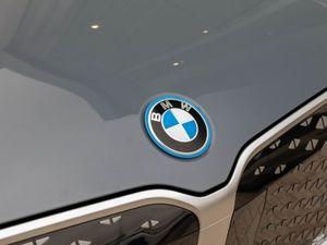 BMW iX1 Edrive20 M Sport - Image 3