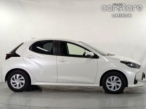 Toyota Yaris 1.0 Vvt-i 3Dr Terra - Image 2