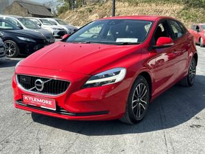 Volvo V40 1.5 AUTOMATIC - REVERSE CAMERA - ALLOY W - Image 4