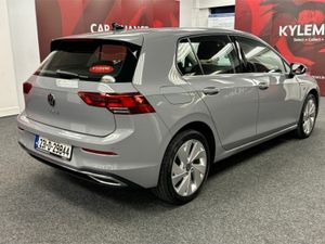 Volkswagen Golf MANUAL 2.0 TDI - STYLE EDITION - U - Image 4