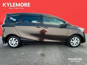 Toyota Sienta 1.5 HYBRID AUTOMATIC 7 SEATER - Image 3
