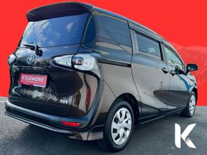Toyota Sienta 1.5 HYBRID AUTOMATIC 7 SEATER - Image 4