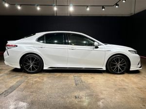 Toyota Camry TRD EDITION - HALF LEATHER UPHOLSTERY - Image 3