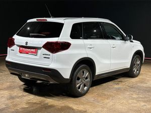 Suzuki Vitara 1.4 BOOSTERJET HYBRID 5DR - UPGRADED - Image 4