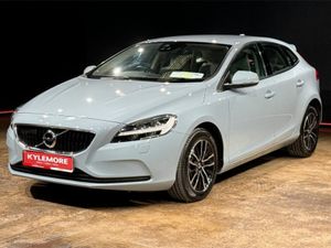 Volvo V40 T3 TUCK EDITION 1.5 AUTOMATIC - CREAM IN - Image 3
