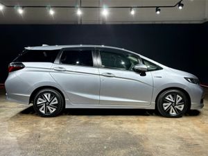 Honda Shuttle 1.5 HYBRID AUTOMATIC - HUGE BOOT SPA - Image 3