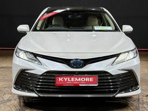 Toyota Camry FULL BEIGE LEATHER UPHOLSTERY - CRUIS - Image 4