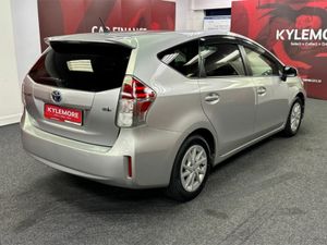 Toyota Prius ALPHA - 1.8 HYBRID AUTOMATIC - REVERS - Image 4