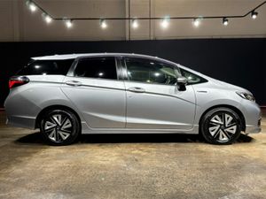 Honda Shuttle 1.5 HYBRID - HUGE BOOT SPACE - Image 4