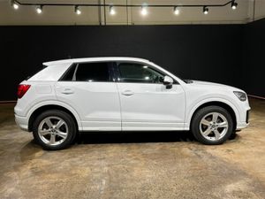 Audi Q2 1.0 TFSI AUTOMATIC - REVERSE CAMERA - Image 3