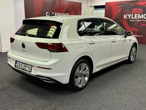 Volkswagen Golf MANUAL 2.0 TDI - STYLE EDITION - U - Image 4