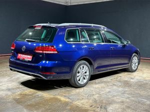 Volkswagen Golf 1.2 TSI AUTOMATIC - ESTATE - REVER - Image 4