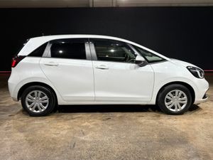 Honda Fit 1.5 HYBRID AUTOMATIC - Image 4