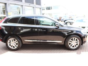 VOLVO XC60 2017 - Image 3