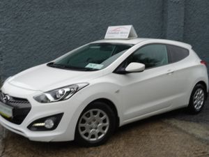 HYUNDAI i30 VAN-CVRT&TAX - Image 2
