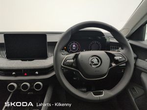 Skoda Superb Selection 2.0tdi 150HP DSG - Image 3