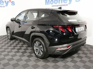 Hyundai Tucson Comfort Plus 1.6l Diesel SUV - Image 4