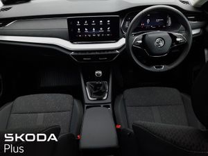 Skoda Octavia  estate  Style Model 2.0tdi 115HP - Image 2