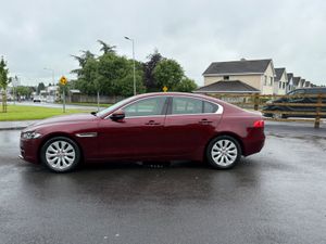 STUNNING 2016 AUTOMATIC JAGUAR XE - Image 4