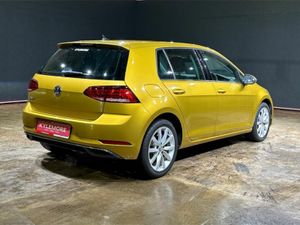 Volkswagen Golf TSI COMFORT TECH EDITION - FACTORY - Image 4