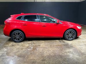 Volvo V40 1.5 AUTOMATIC - SPEED LIMITER - ALLOY WH - Image 4