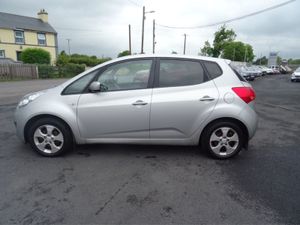 Kia Venga 1.4 EX 4DR - Image 3